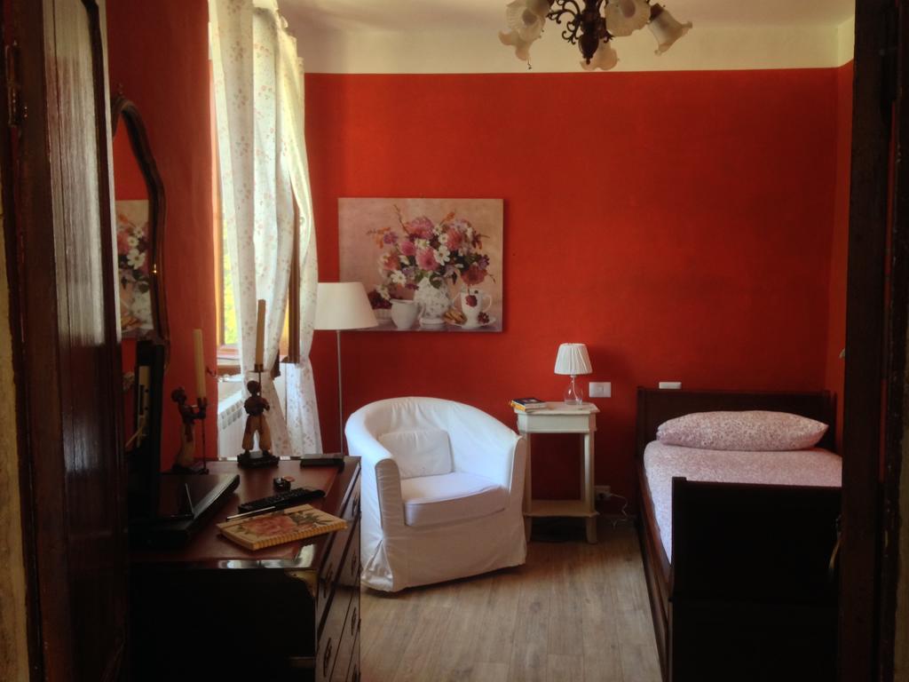 Ferienwohnung La Giuliva Di Pianiano Cellere Exterior foto